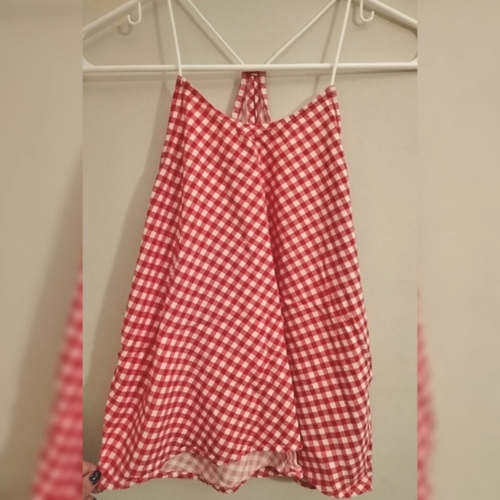 NO BOUNDARIES Tank Top